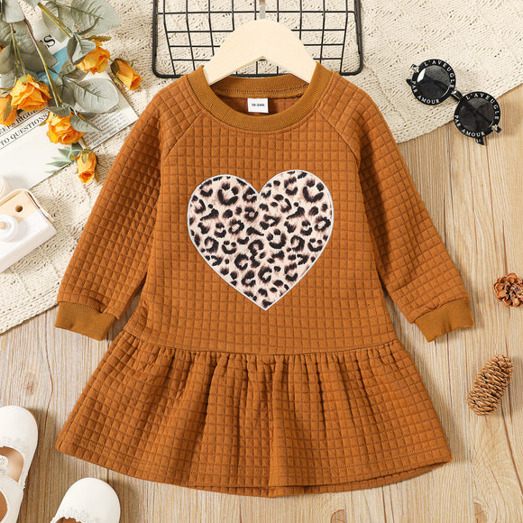 Toddler Girl Heart Leopard Print Textured Long-sleeve Sweatshirt Dress